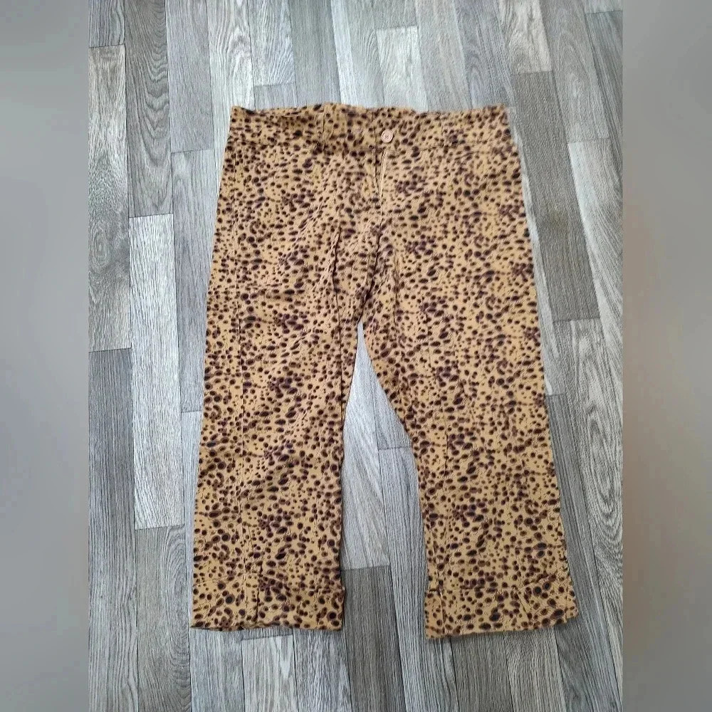 Zoey And Beth Cheetah Print Animal Print Capris Size Medium